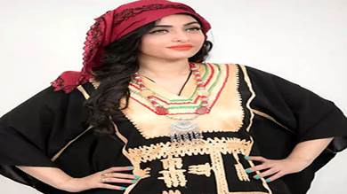 فنان تشكيلي يمني يعيد نسج أزياء بلاده.. لمسة عصرية لإحياء التراث